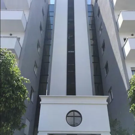 Luxury On The Beachfront Διαμέρισμα Λεμεσός